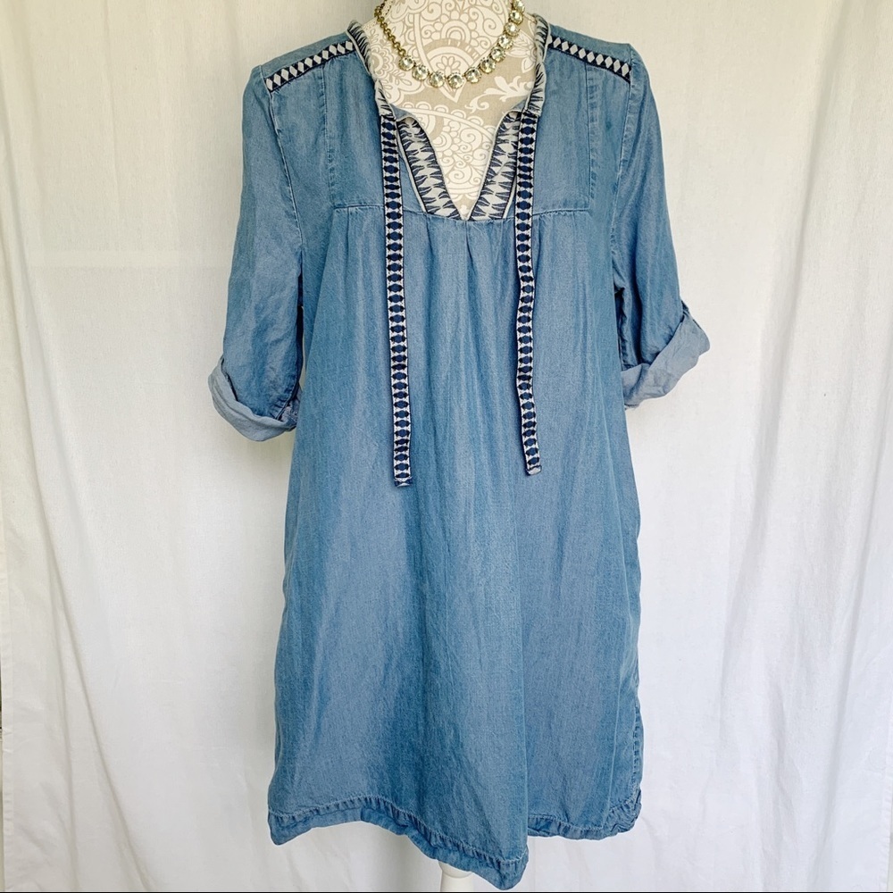 Kenneth Cole // Blue Denim Geo Trim Shirt Dress M dr1
